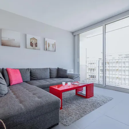 Apartment Nieuwpoort ニーウポールト